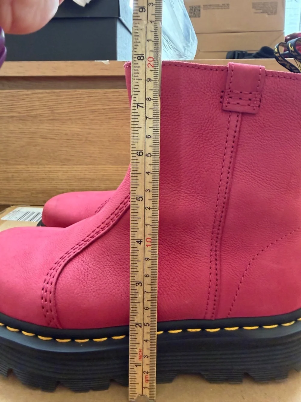 Dr. Martens used measurements
